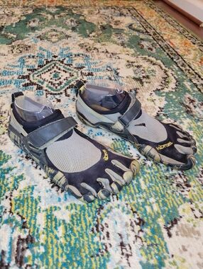 Vibram FiveFingers KSO Barefoot Hiking Running Ourdoor Water Shoes, Size US 9